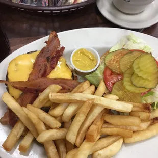 Bacon Cheeseburger with fries, and a cup of Joe's awesome chili!