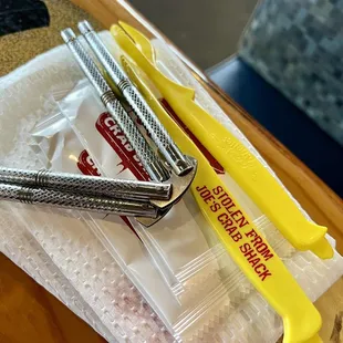 Cool utensils-yes, I took the Yelp one