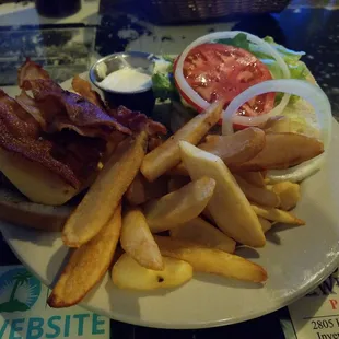 Bacon cheeseburger