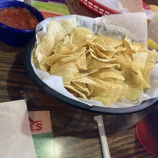 Slsa Chips and Salsa