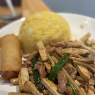 Sauteed Shredded Pork with Dry Tofu