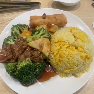 Sliced Beef with Broccoli Lunch Special