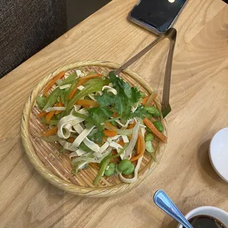Shredded Dry Tofu with Rainbow Vegetables