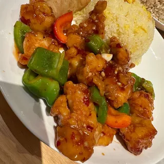 General Tso's Chicken Lunch Special