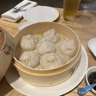 Chicken Steamed Soup Buns
