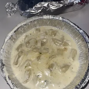 Gnocchi in Gorgonzola sauce with Garlic Bread