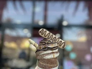 House of Chimney Cakes