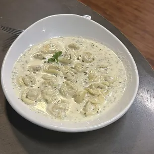 Tortellini Alfredo