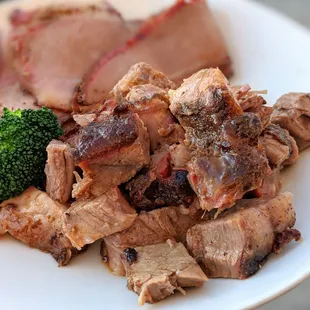 Burnt ends, some pieces perfectly what you want from the Brisket Point, other pieces were hard.