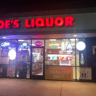 the front of a liquor shop
