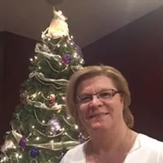 Deb S.