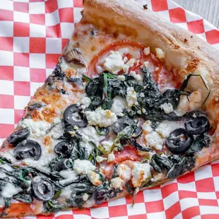 Frat Boy - Spinach, Tomatoes, Black Olives &amp; fresh Feta Cheese