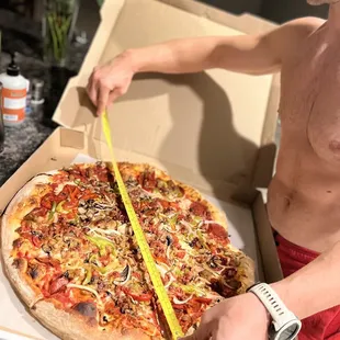 17" pizza
