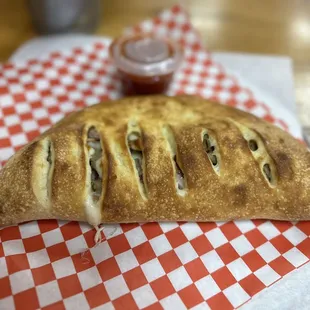 Meat, pie calzone, perfection
