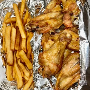 Wings Combo - great deal, so yummy!! (We asked for sauce on the side in our delivery, and they accommodated as usual!)