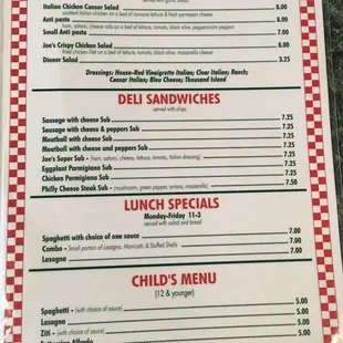 Salads, sandwiches, kids menu, and lunch specials - 3 of 4