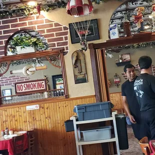 Dining areas, three zones, fun memorabilia  :)