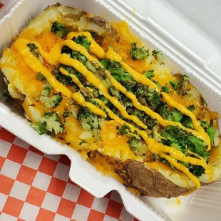 Broccoli  and cheese potato