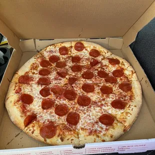 Pepperoni pizza