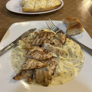 The Chicken Alfredo