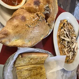 Stromboli and garlic bread.   Chicken primavera.