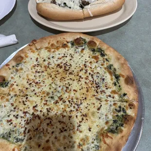 Small Spinach Alfredo pizza + Philadelphia Cheesesteak