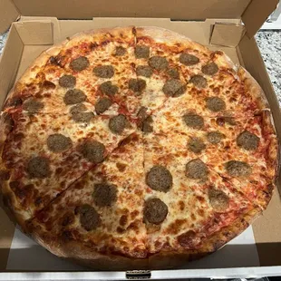 Large Pizza with meatballs
