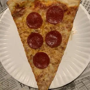 Slice of pepperoni pizza