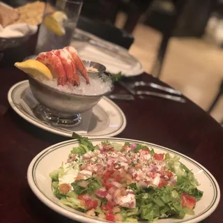 Chopped Lettuce, Tomato, Onion & Blue Cheese