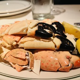 Stone Crab Claws &amp; Joe&apos;s Seafood
