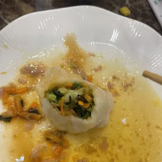 Steamed Vegetable Dumplings
