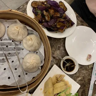Eggplsnt with Garlic Sauce with Pork