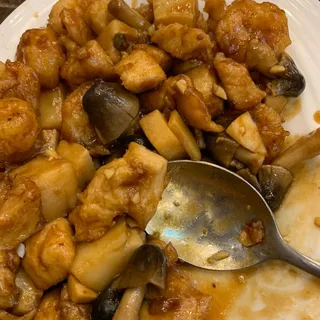 Shrimp and Chicken in Plum Sauce