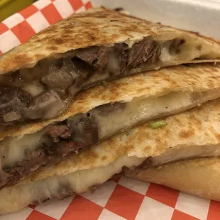 Asada quesadilla