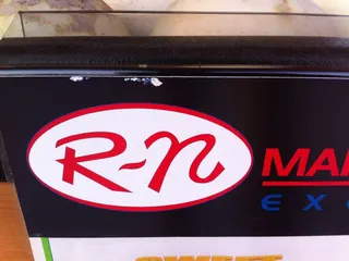 R N Market
