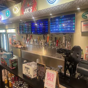 The beer bar at joes !