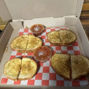 4pc Order of Garlic Toast