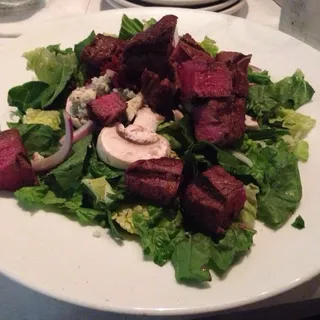 Filet Mignon Salad*