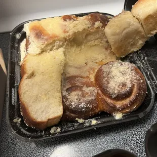 Garlic Rolls (1 dozen)  burnt. Soggy. Smelled horrible. Who lets this out of their kitchen?