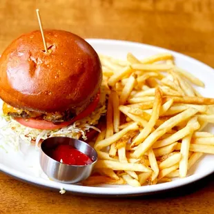 Burger w/fries