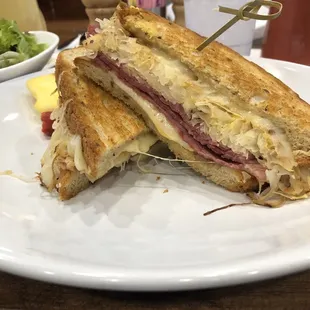 They absolutely nail the perfect Reuben sandwich. The side salad was fresh and tasted great. February 2020.