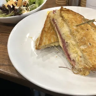 They absolutely nail the perfect Reuben sandwich. The side salad was fresh and tasted great. February 2020.