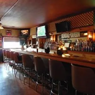 Olde Time Tavern Vibe