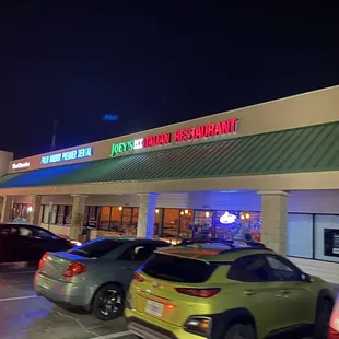 Plenty of parking right out front. It's in a shopping plaza so Parking is never an issue :)