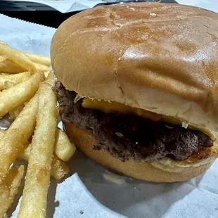 Classic Cheese Burger