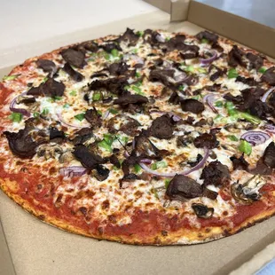 Delicious Philly Cheesesteak Pizza!