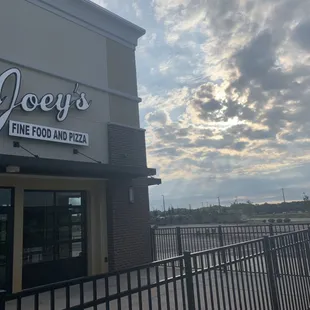 It&apos;s another great day at Joey&apos;s!