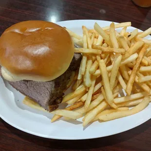 Tri Tip Sandwich