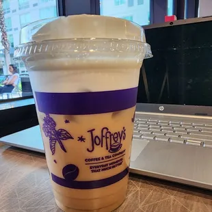 Buzzin Bee Honey Latte