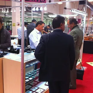 Takat jewelry at JOGS Tucson Gem Show
